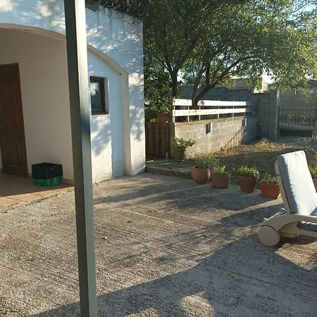 De La Pinede Apartmán *