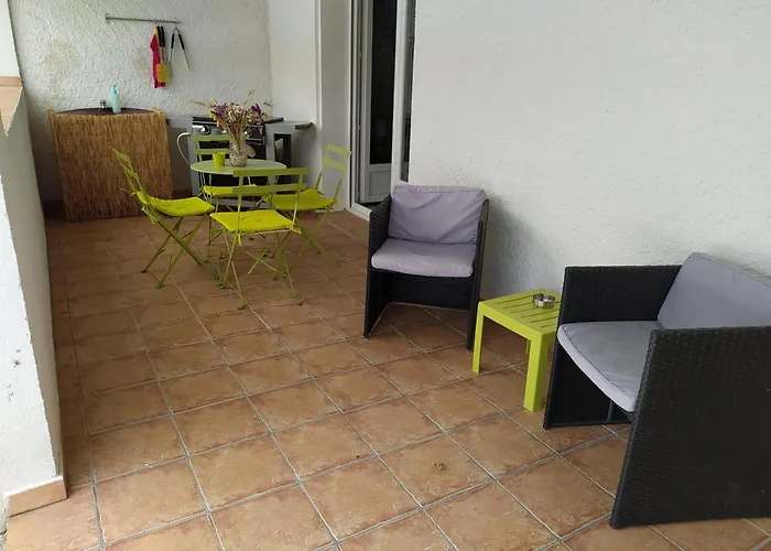 Апартаменты De La Pinede Nissan-lez-Enserune